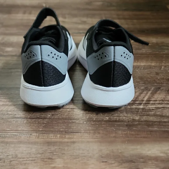 Adidas NEW Kids Black and White Velcro Sneakers - Picture 4 of 6